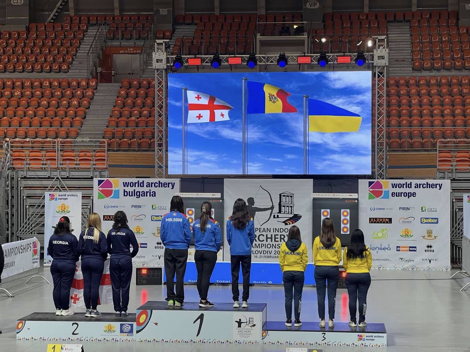 Campioane europene la tir cu arcul