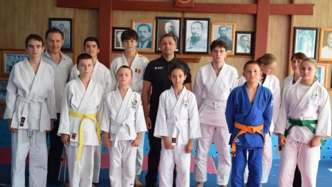 Sport și Lege. Ziua Constituției, marcată la CSC „Dinamo”